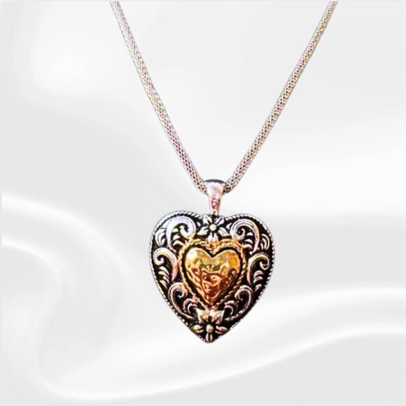 Jewelry - Vintage Heart Pendant Necklace Silver and Gold Tone Floral Western Boho Jewelry